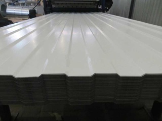 Профлист НС44 0.55 мм RAL 9003 Сигнальный Белый 0 - в «Монолит-Металлопрокат».
