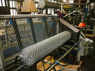 Сетка рабица стальная 1,5х10 м, 20х20 мм, d=1,6 мм 1 - в «Монолит-Металлопрокат».