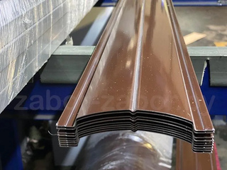 Штакетник Полукруглый Монолит 0,5 Satin Matt RAL8017 Шокоад 1 - в «Монолит-Металлопрокат».